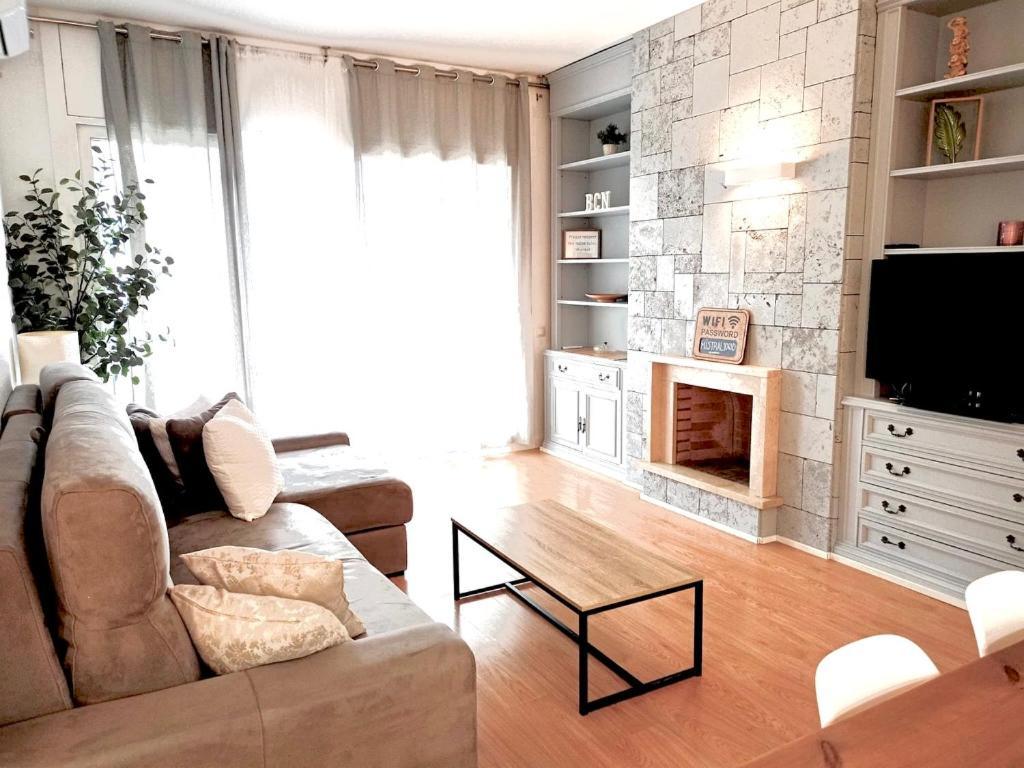 Apartment Family-Friendly Home In Central Barcelona 4Bdr