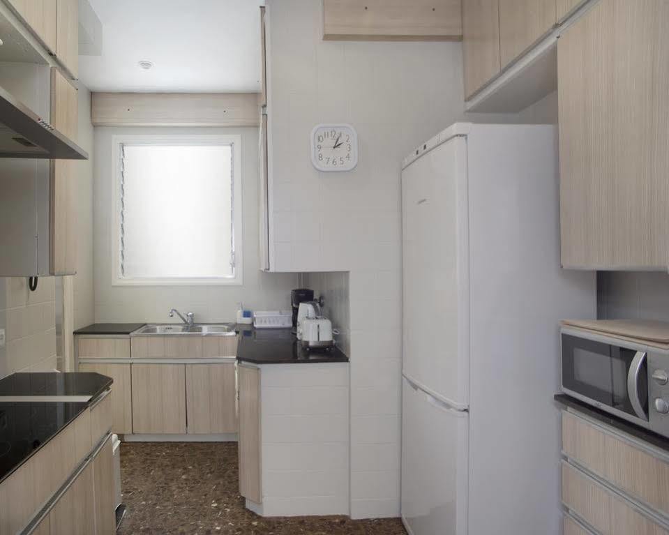 Family-Friendly Home In Central Barcelona 4Bdr * Barcelona